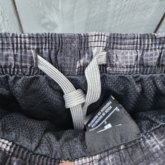 NWT Nike Camo Swim Trunks - Picture 4 of 6